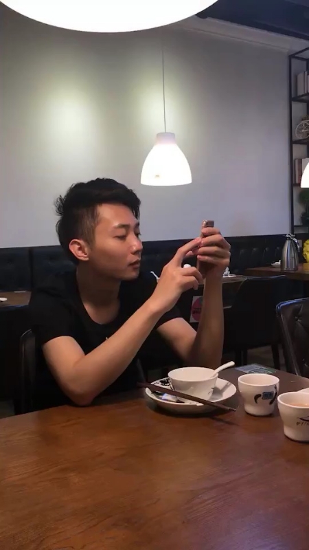 痊愈的第一张照片--东莞父母相亲团