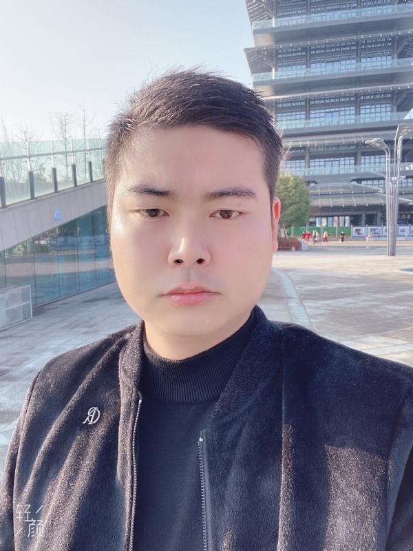南心遥的第一张照片--东莞父母相亲团